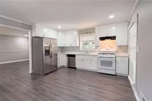 368 Nottingham Way SW, Marietta, GA 30064 - Photo 2