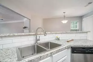 6531 Charter Way, Lithonia, GA 30058 - Photo 4