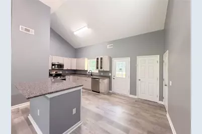 201 Deerfield Lane, Carrollton, GA 30116 - Photo 6