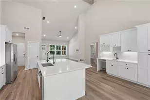 9130 Lisa Cir, Gainesville, GA 30506 - Photo 6