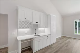 9130 Lisa Cir, Gainesville, GA 30506 - Photo 18