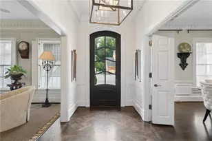 3085 Slaton Dr, Atlanta, GA 30305 - Photo 4