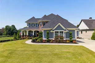1430 Traditions Way, Jefferson, GA 30549 - Photo 2