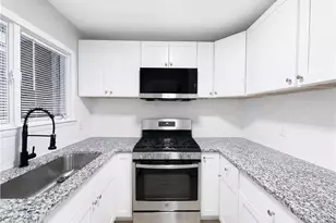 1809 Ashborough Cir SE, Marietta, GA 30067 - Photo 10