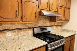 205 Meadowbrook Dr, McDonough, GA 30253 - Photo 6