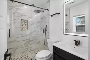 4253 Hanes Dr, Decatur, GA 30035 - Photo 10
