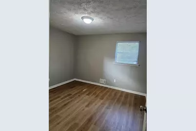 745 S Carter Drive, Jonesboro, GA 30236 - Photo 10
