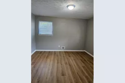 745 S Carter Drive, Jonesboro, GA 30236 - Photo 4