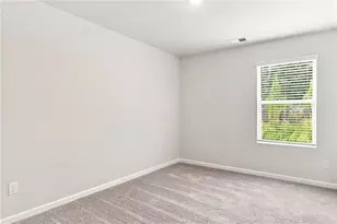 387 Lanier Cir, Woodstock, GA 30189 - Photo 18