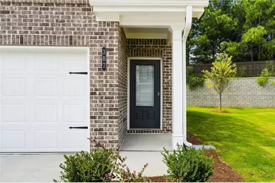 387 Lanier Circle, Woodstock, GA 30189 - Photo 2