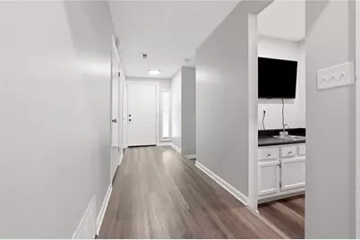 8413 Glenwoods Terrace, Riverdale, GA 30274 - Photo 10