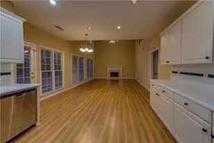 1429 Oglethorpe Dr, Suwanee, GA 30024 - Photo 10