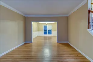 1429 Oglethorpe Dr, Suwanee, GA 30024 - Photo 4