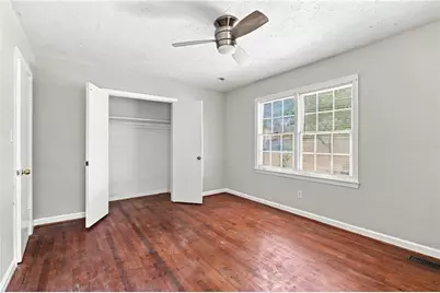 1576 Wellswood Drive SE, Atlanta, GA 30315 - Photo 10