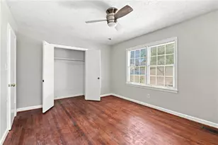 1576 Wellswood Dr SE, Atlanta, GA 30315 - Photo 10