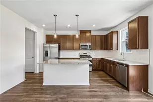 3963 Alderstone Dr, Flowery Branch, GA 30542 - Photo 2