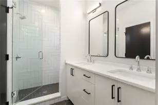 454 Calhoun St NW, Atlanta, GA 30318 - Photo 18