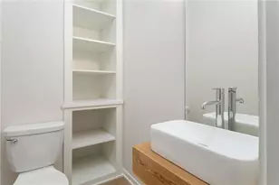 454 Calhoun St NW, Atlanta, GA 30318 - Photo 14