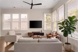 454 Calhoun St NW, Atlanta, GA 30318 - Photo 4