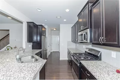 2638 Village Park Bend, Duluth, GA 30096 - Photo 8
