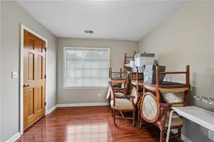 2588 Hickory Cove SW, Lilburn, GA 30047 - Photo 18