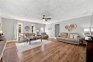 97 Oakhill Dr, Rockmart, GA 30153 - Photo 8