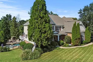 17 Snap Dragon Ln, Dallas, GA 30132 - Photo 2