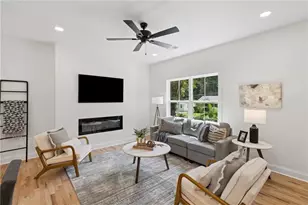 544 Westmeath Dr SW, Atlanta, GA 30310 - Photo 2
