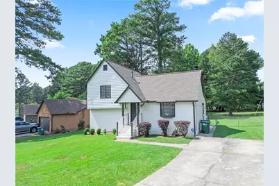 9386 Woodknoll Lane, Jonesboro, GA 30238 - Photo 8