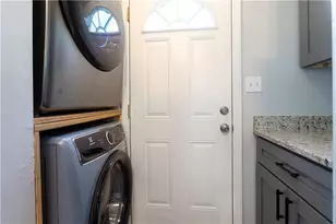 9386 Wood Knoll Ln, Jonesboro, GA 30238 - Photo 26