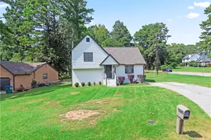 9386 Wood Knoll Ln, Jonesboro, GA 30238 - Photo 1