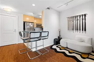 3338 Peachtree Rd NE, Atlanta, GA 30326 - Photo 10