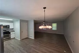 17 Winchester Dr, Euharlee, GA 30145 - Photo 10