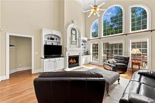 5359 Point S Dr, Gainesville, GA 30504 - Photo 16
