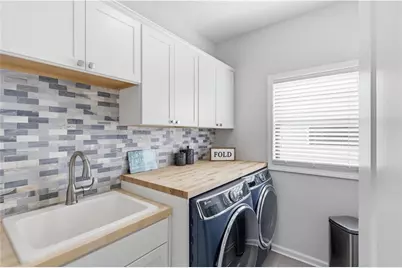 2438 Colby Court, Snellville, GA 30078 - Photo 32