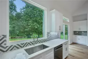 2593 Abner Pl NW, Atlanta, GA 30318 - Photo 14