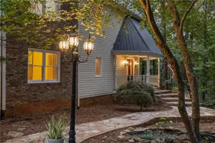 5633 Aven Rd, Marietta, GA 30068 - Photo 2