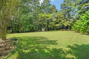 1339 St Michaels Ct, Lilburn, GA 30047 - Photo 52
