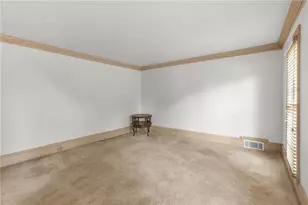 1339 St Michaels Ct, Lilburn, GA 30047 - Photo 10