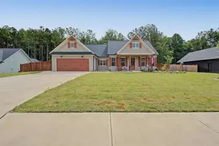 348 Barnwood Dr, Rockmart, GA 30153 - Photo 2