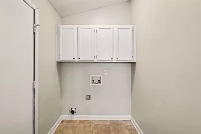 911 Riverstone Way, Woodstock, GA 30188 - Photo 12