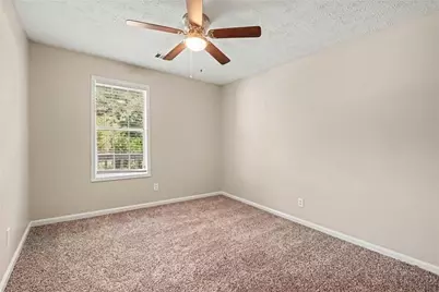 911 Riverstone Way, Woodstock, GA 30188 - Photo 10