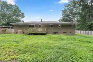 677 N Hairston Rd, Stone Mountain, GA 30083 - Photo 30