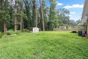 677 N Hairston Rd, Stone Mountain, GA 30083 - Photo 30