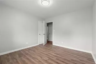 677 N Hairston Rd, Stone Mountain, GA 30083 - Photo 24