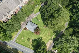 2421 Maner Rd SE, Atlanta, GA 30339 - Photo 2