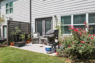 2893 Royal Heights Dr, Atlanta, GA 30318 - Photo 24