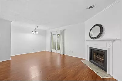 2906 Queen Anne Court, Sandy Springs, GA 30350 - Photo 8