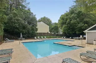 2906 Queen Anne Ct, Sandy Springs, GA 30350 - Photo 26