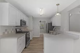 11704 Spring Lake Way, Fayetteville, GA 30215 - Photo 10